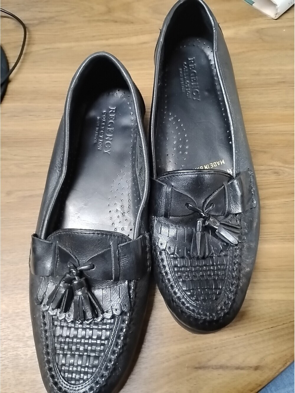 Regency Mens Size 9.5 Woven Black Leather Tassel Loafers Dress Slip On Preowned